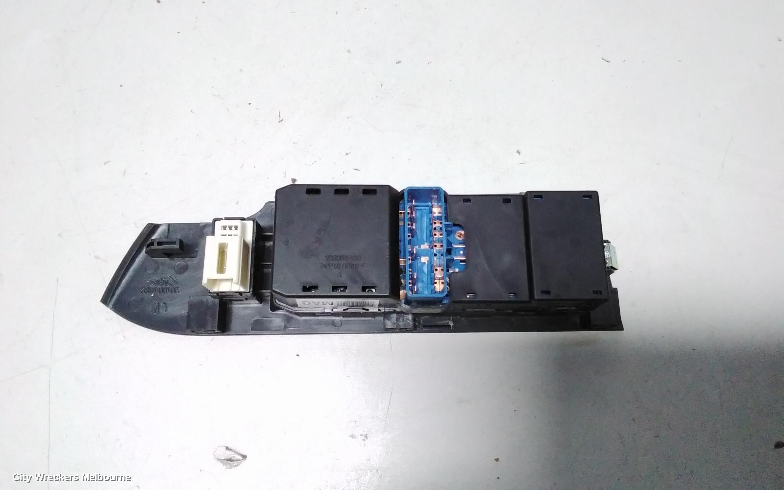 HOLDEN CAPTIVA PWR DR WIND SWITCH, RH FRONT (MASTER SWITCH), CAPTIVA 5 (VIN KL3D), CG, 01/2011 - 06/2018