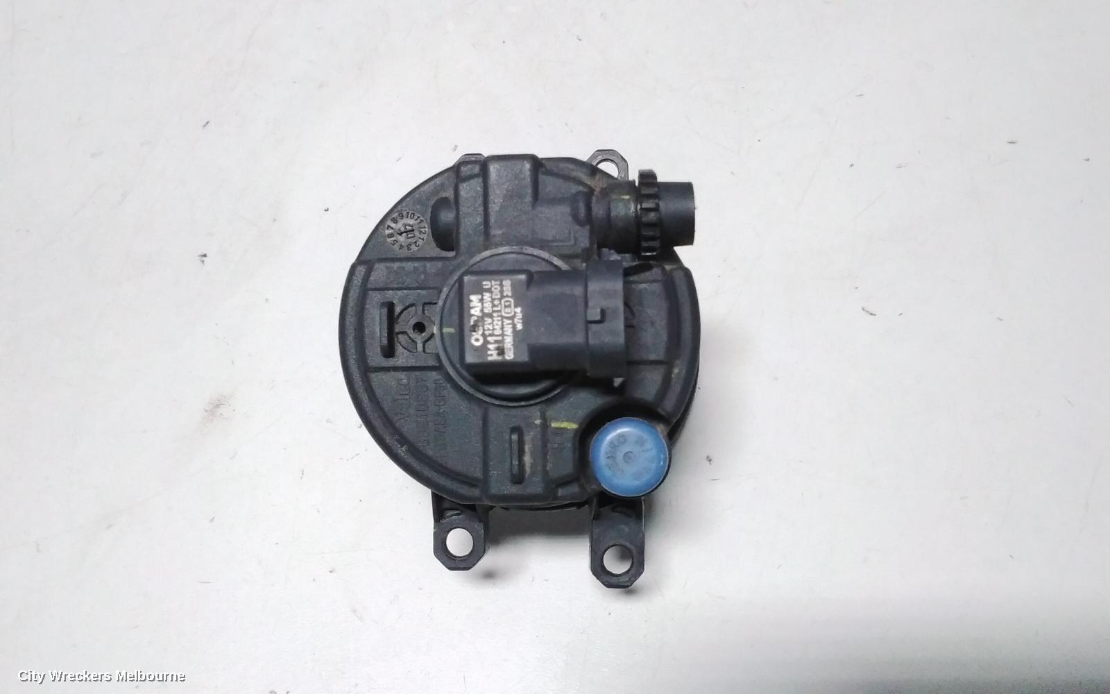 TOYOTA COROLLA LEFT INDICATOR/FOG/SIDE, BUMPER FOGLAMP, ZRE152/20153R, SEDAN, 03/2007 - 12/2013