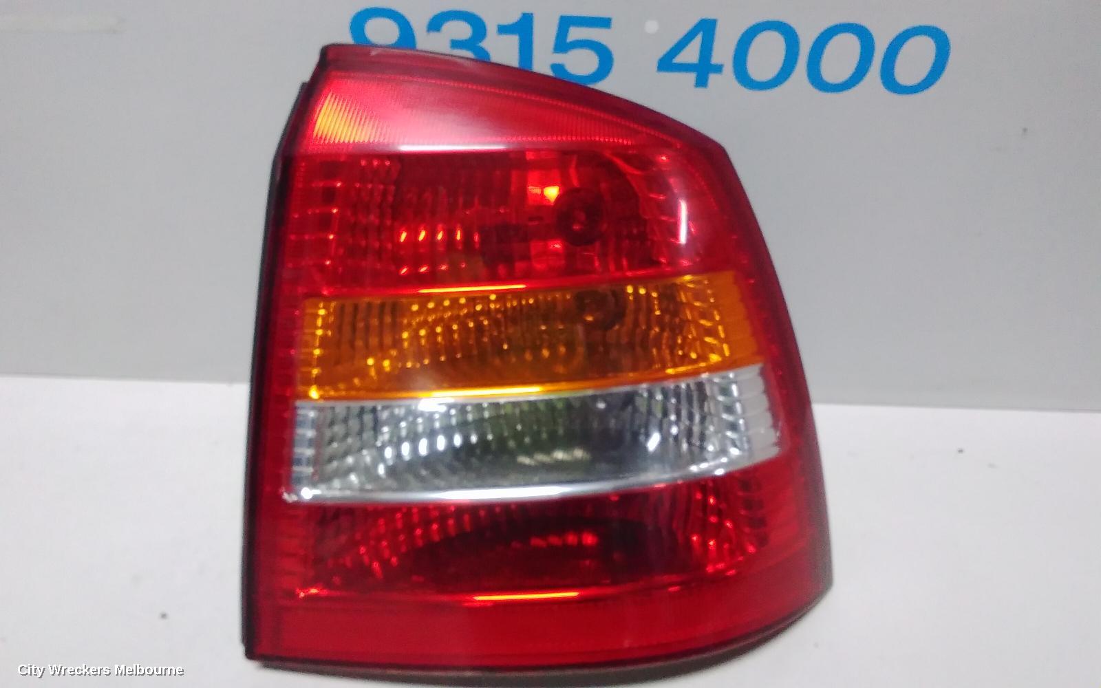 HOLDEN ASTRA RIGHT TAILLIGHT, TS, 5DR & 3DR, 09/1998 - 10/2006