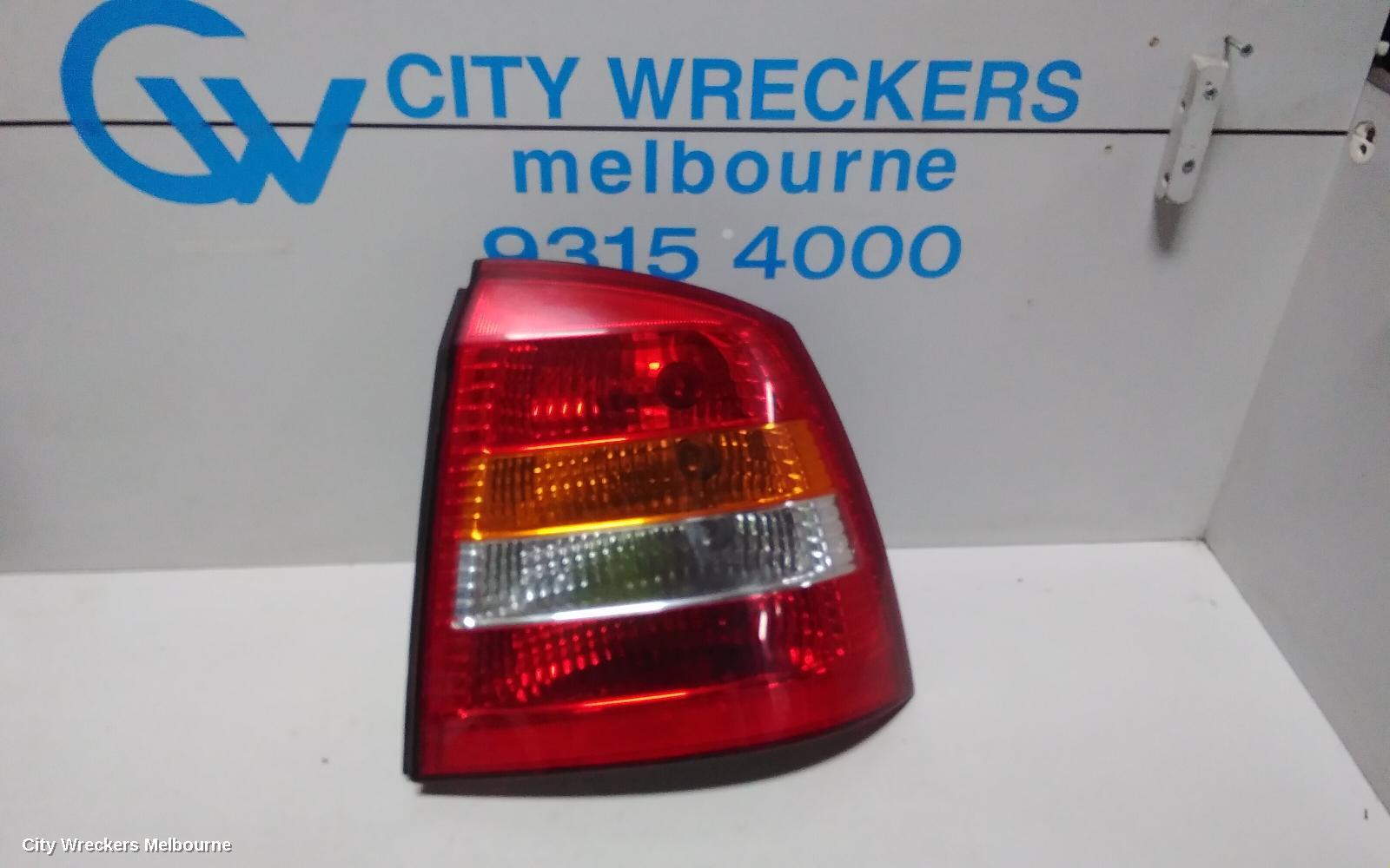 HOLDEN ASTRA RIGHT TAILLIGHT, TS, 5DR & 3DR, 09/1998 - 10/2006