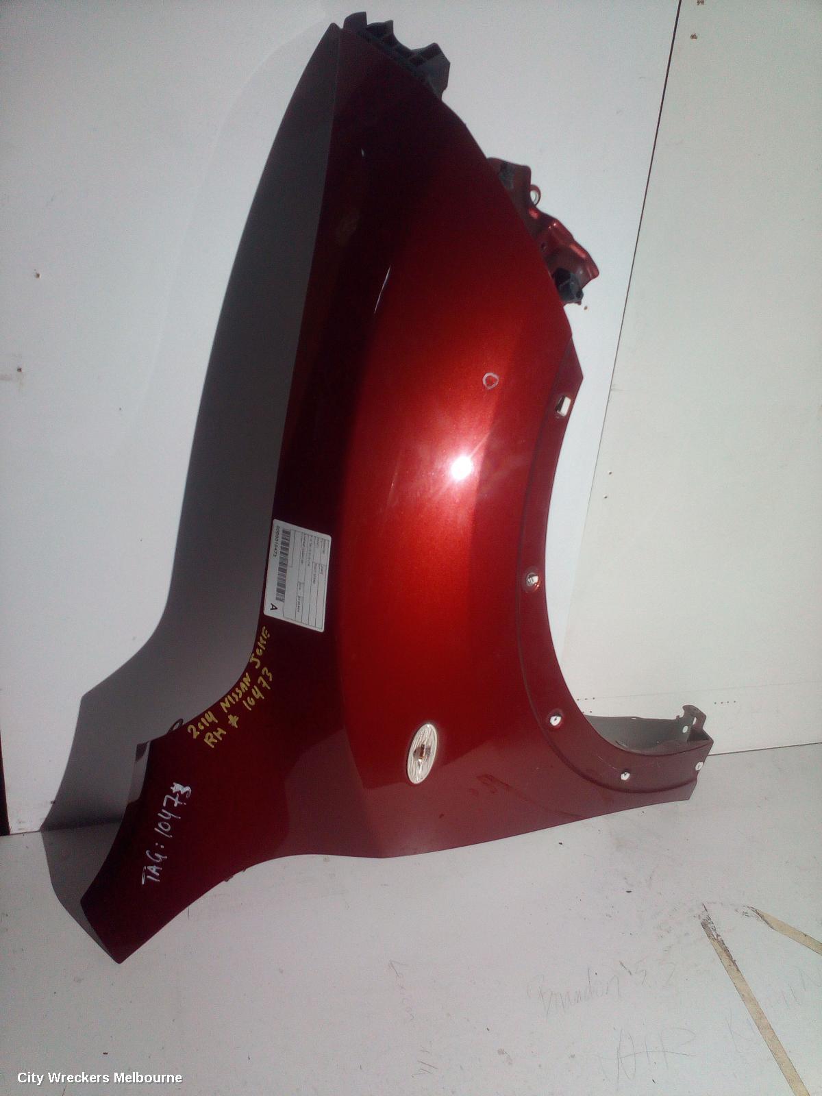 NISSAN JUKE RIGHT GUARD, F15, 06/2010 - 01/2001/15