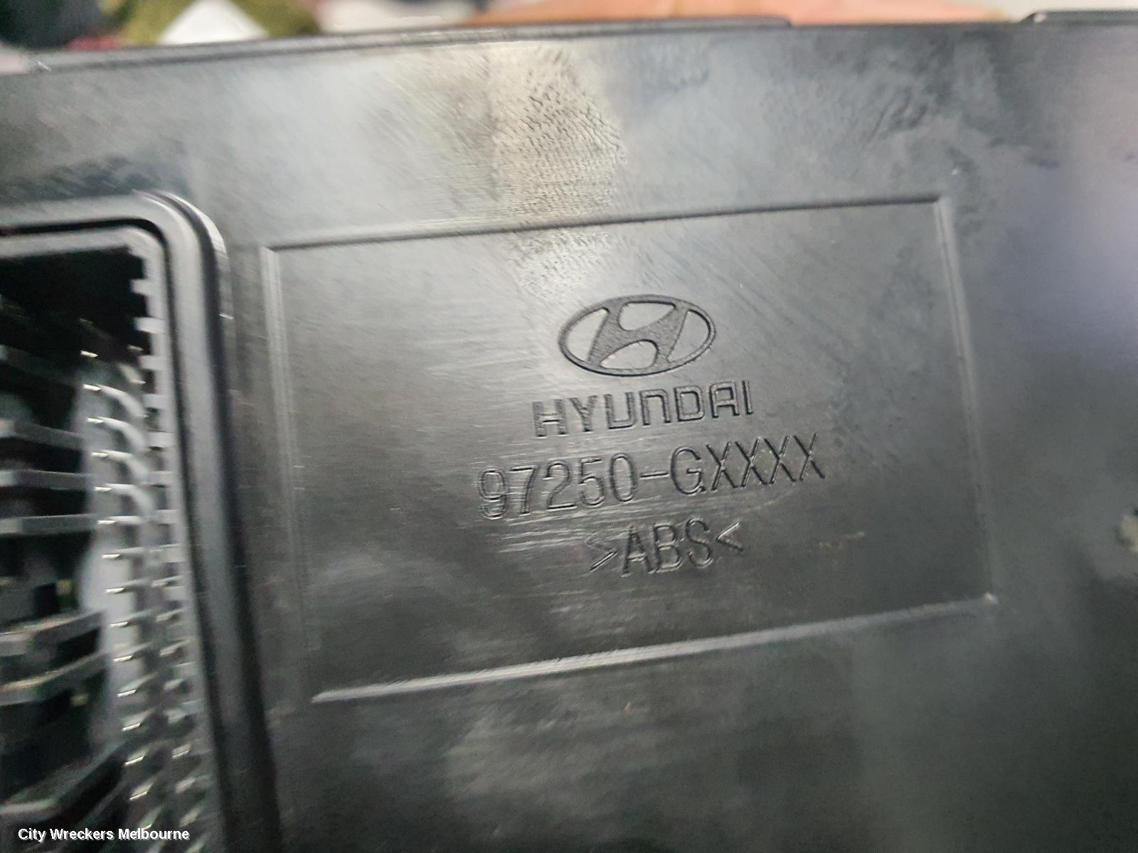 HYUNDAI I30 HEATER/AC CONTROLS, DUAL ZONE CLIMATE CONTROL TYPE, PD, 03/2017 ONWARDS