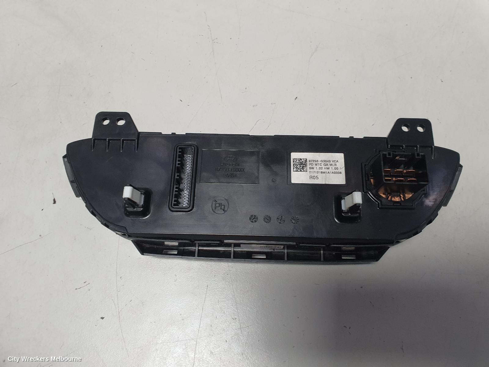 HYUNDAI I30 HEATER/AC CONTROLS, DUAL ZONE CLIMATE CONTROL TYPE, PD, 03/2017 ONWARDS