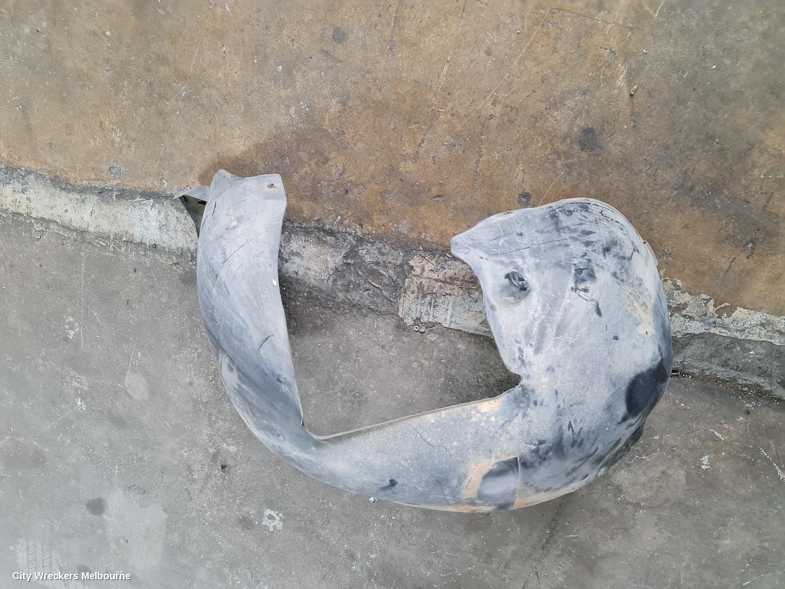 VOLKSWAGEN PASSAT RIGHT GUARD LINER, 3C/MK6 B7, FRONT, SEDAN/WAGON, 09/2010 - 05/2015