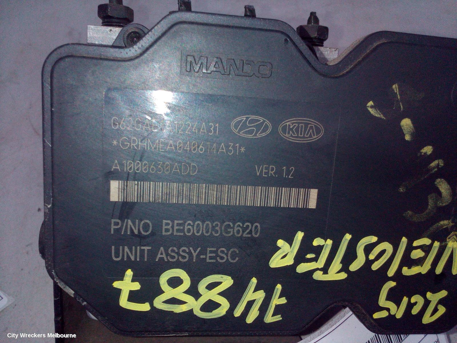 HYUNDAI VELOSTER ABS PUMP/MODULATOR, FS, NON TURBO, 04/2012 - 02/2018
