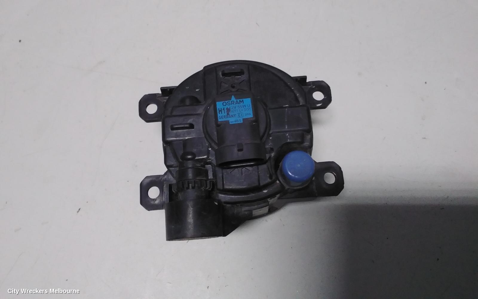 PEUGEOT 308 LEFT INDICATOR/FOG/SIDE, BUMPER FOGLAMP, T9, ACTIVE/ALLURE, 10/2014 ONWARDS