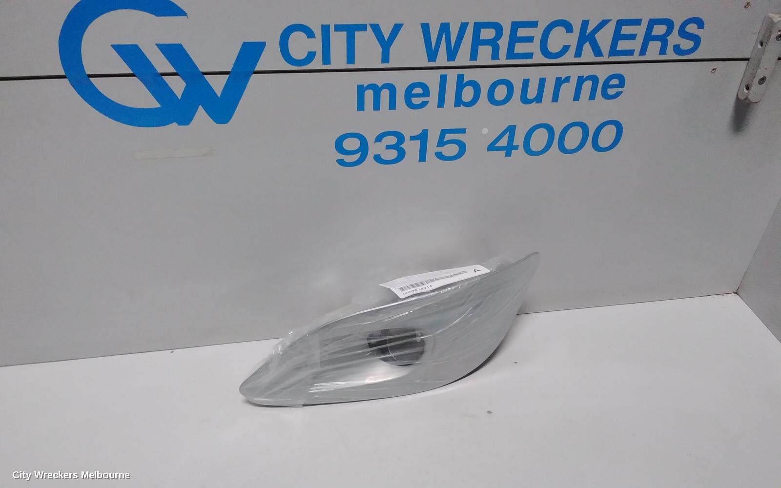 PEUGEOT 308 LEFT INDICATOR/FOG/SIDE, BUMPER FOGLAMP, T9, ACTIVE/ALLURE, 10/2014 ONWARDS
