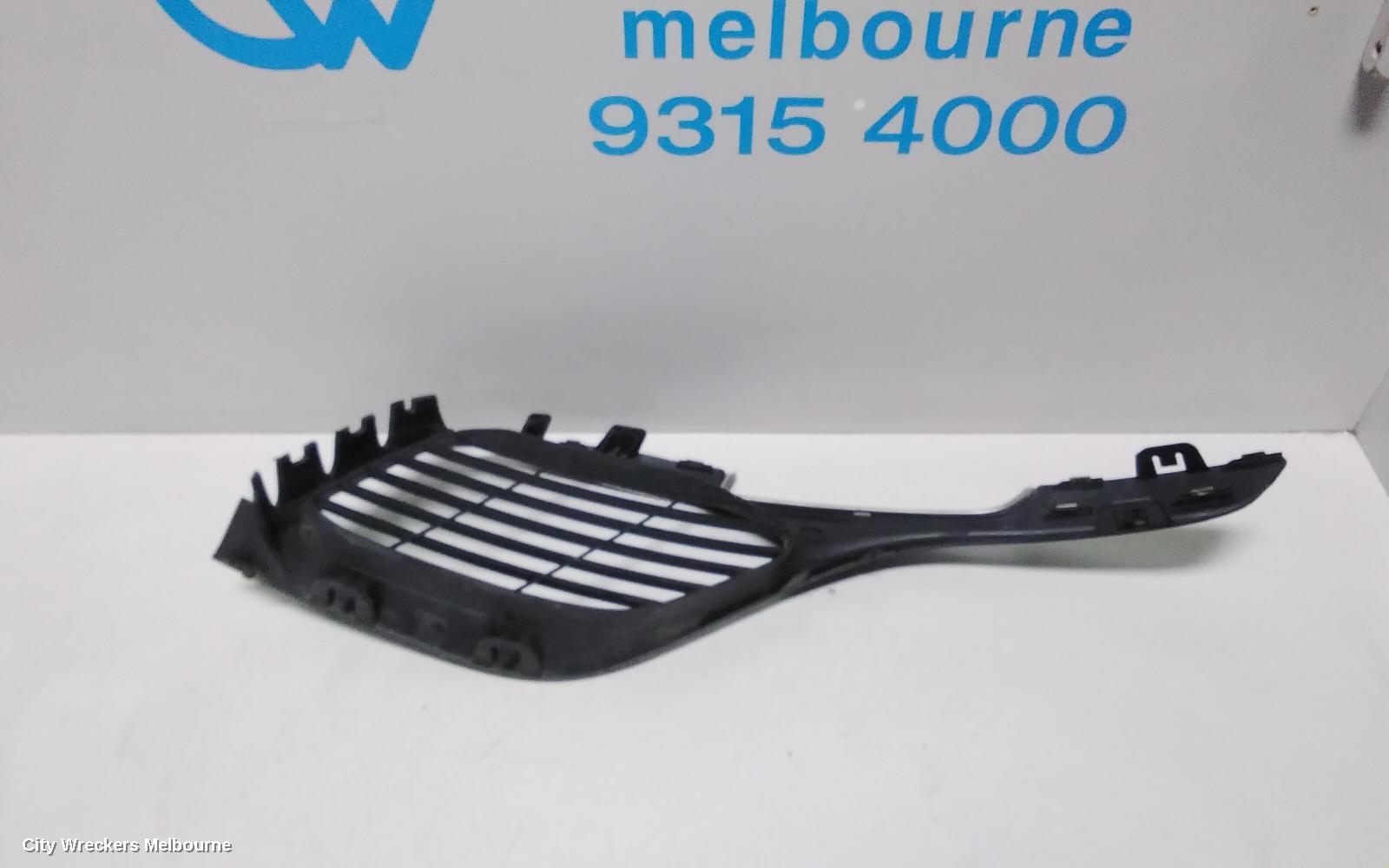 PEUGEOT 308 RIGHT INDICATOR/FOG/SIDE, BUMPER FOGLAMP, T9, ACTIVE/ALLURE, 10/2014 - 01/2021