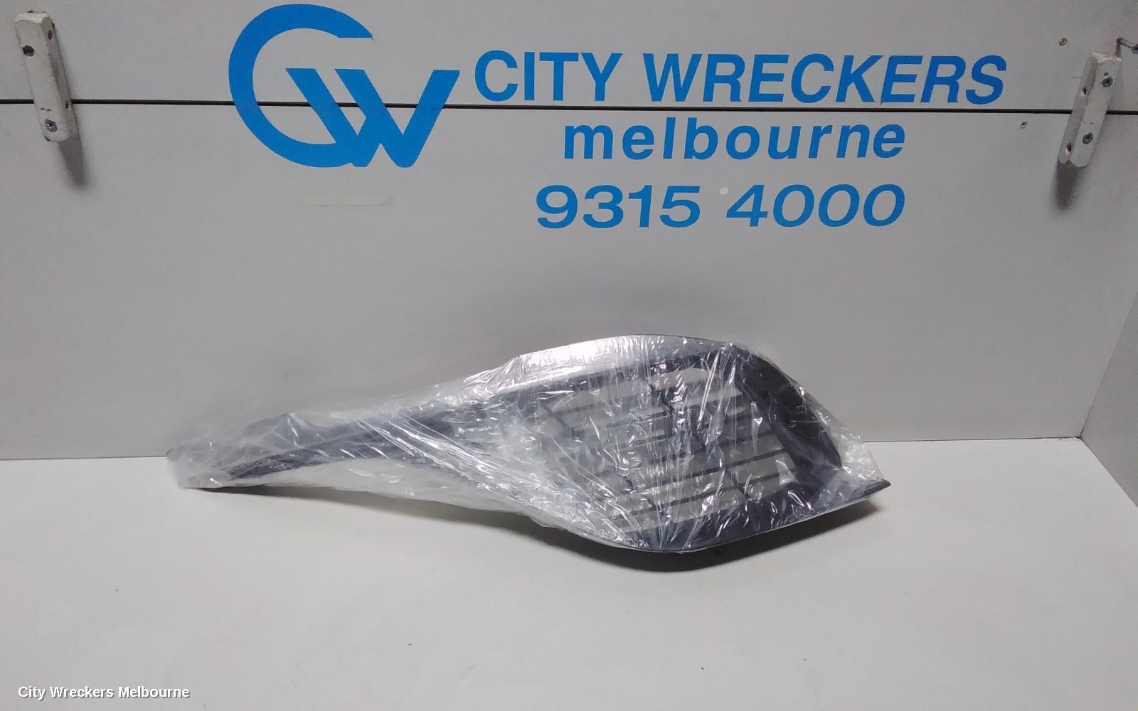 PEUGEOT 308 RIGHT INDICATOR/FOG/SIDE, BUMPER FOGLAMP, T9, ACTIVE/ALLURE, 10/2014 - 01/2021