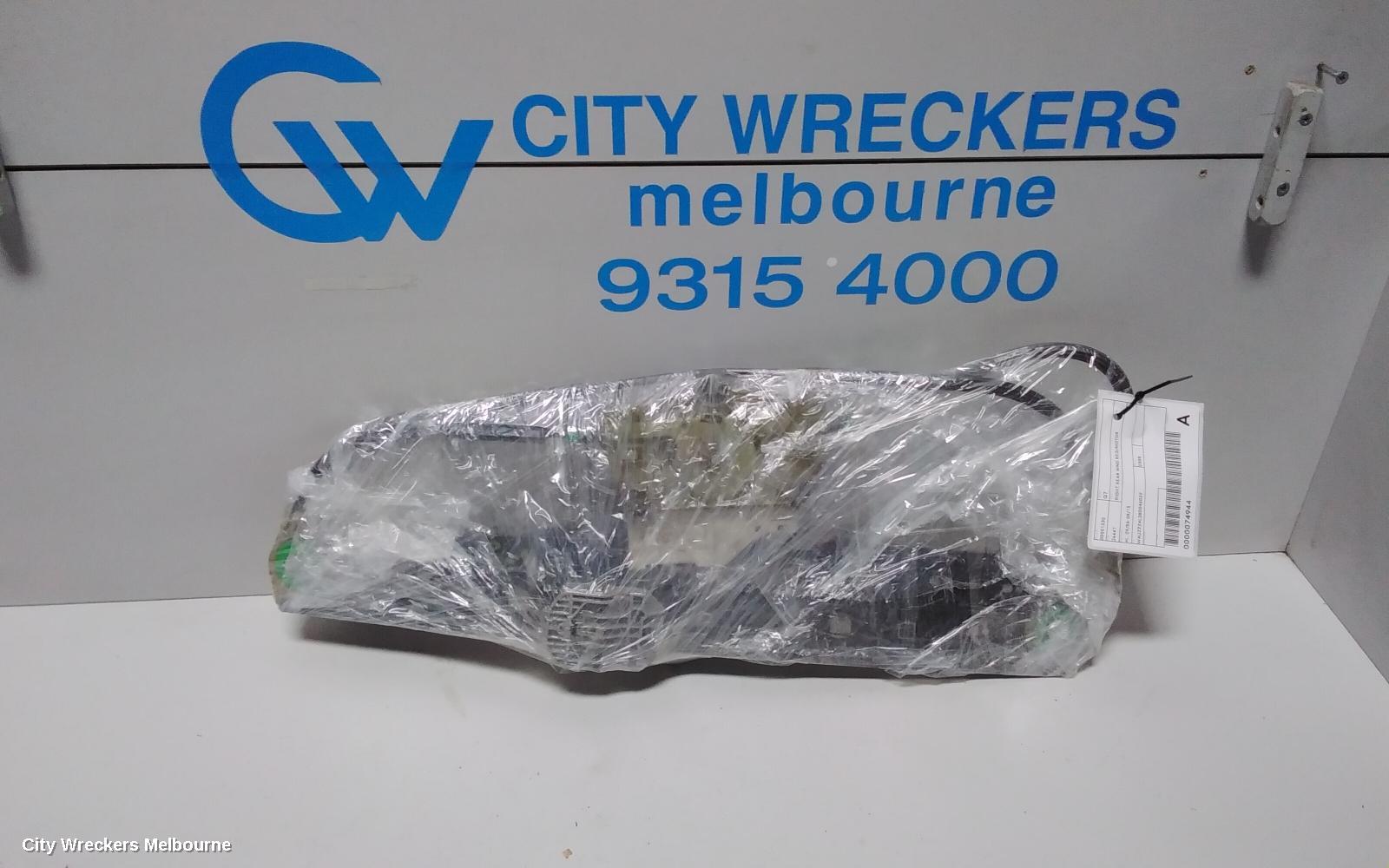 AUDI Q7 RIGHT REAR WND REG/MOTOR, 4L, 09/2006 - 08/2015