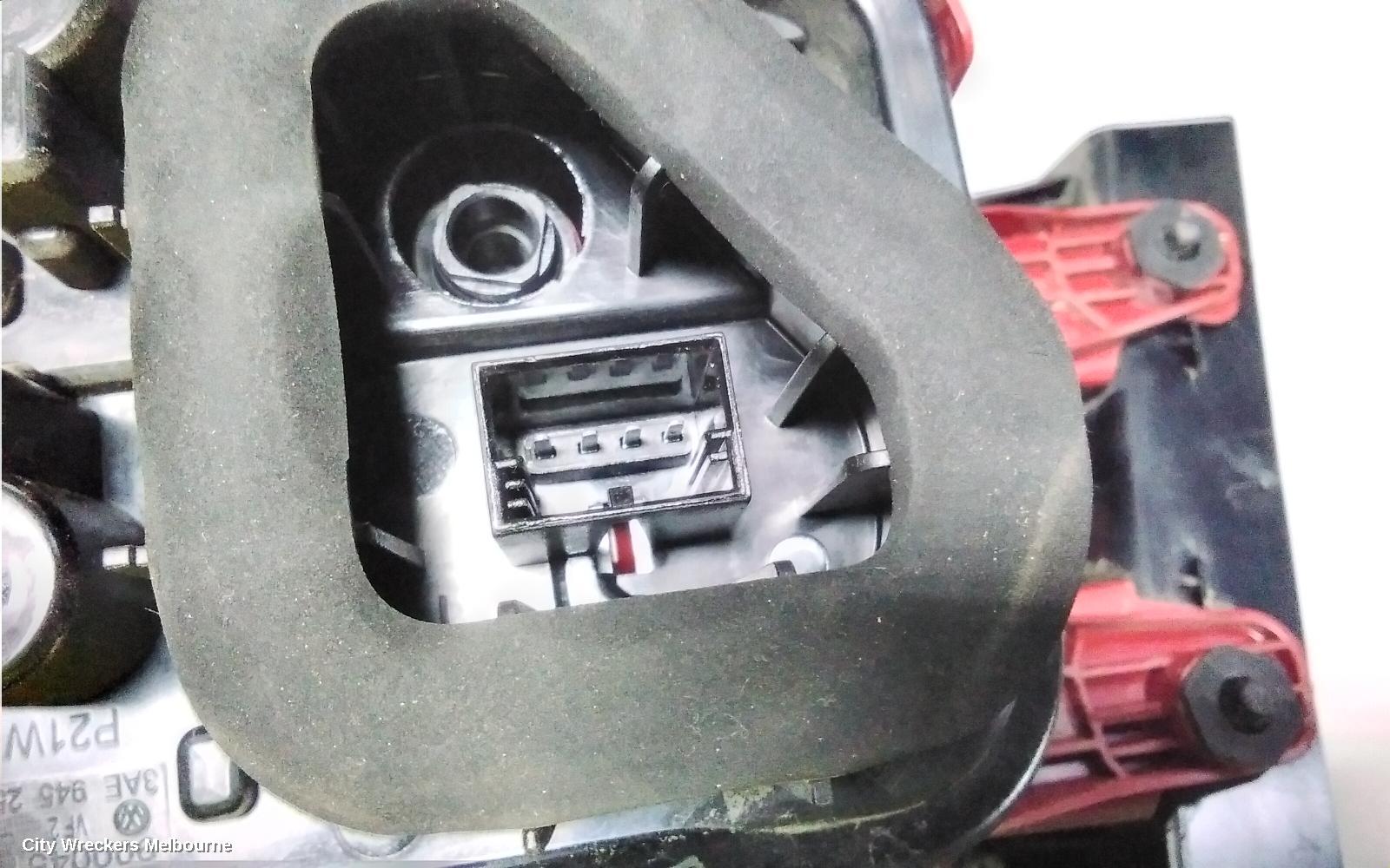 VOLKSWAGEN PASSAT LEFT TAILLIGHT, 3C/MK6 B7, SEDAN, NON LED TYPE, 09/2010 - 05/2015