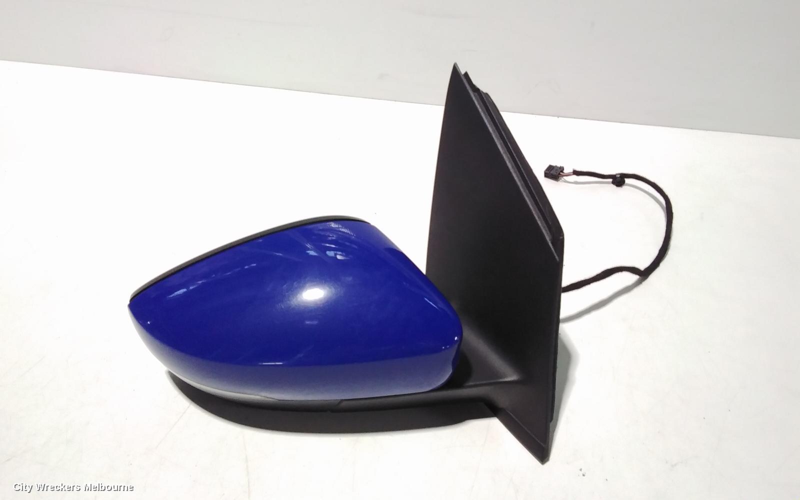 VOLKSWAGEN POLO RIGHT DOOR MIRROR, 6R, HEATED TYPE, 05/2010 - 05/2014