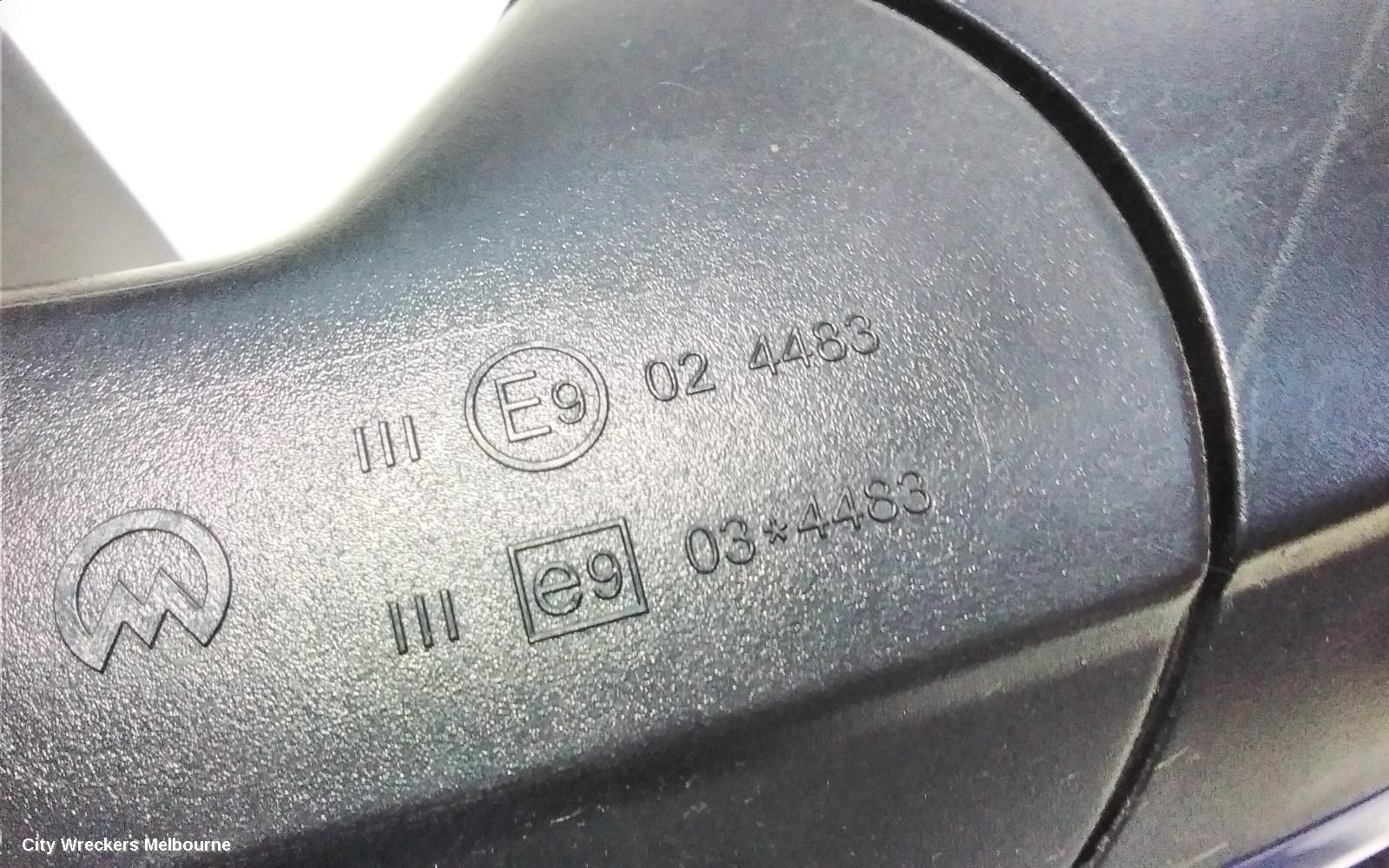 VOLKSWAGEN POLO RIGHT DOOR MIRROR, 6R, HEATED TYPE, 05/2010 - 05/2014