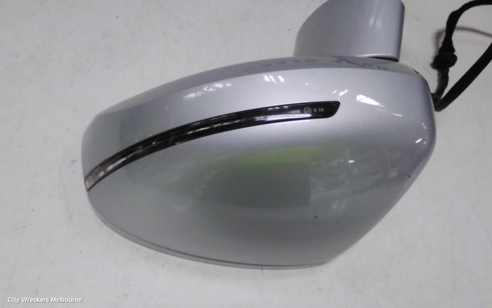 AUDI TT LEFT DOOR MIRROR, 8J, 09/2006 - 12/2014