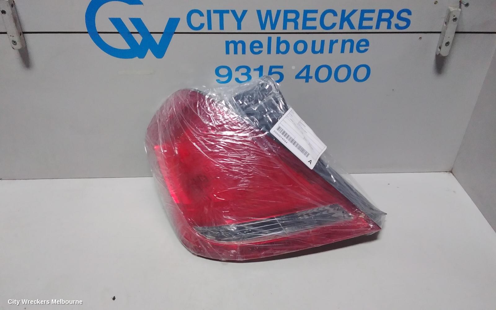 NISSAN MAXIMA LEFT TAILLIGHT, J31, LENS# 4969, 02/2002 - 12/2005