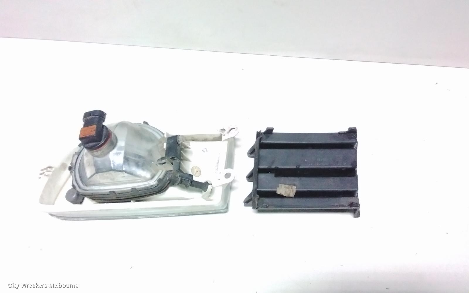 SKODA OCTAVIA RIGHT INDICATOR/FOG/SIDE, BUMPER FOGLAMP, 1Z, RECTANGULAR TYPE, 01/2004 - 05/2009