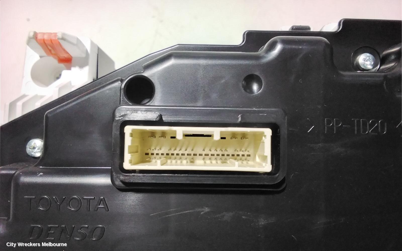 TOYOTA HIACE INSTRUMENT CLUSTER, PETROL, AUTO T/M, 300 SERIES, 04/2019 - 12/2021