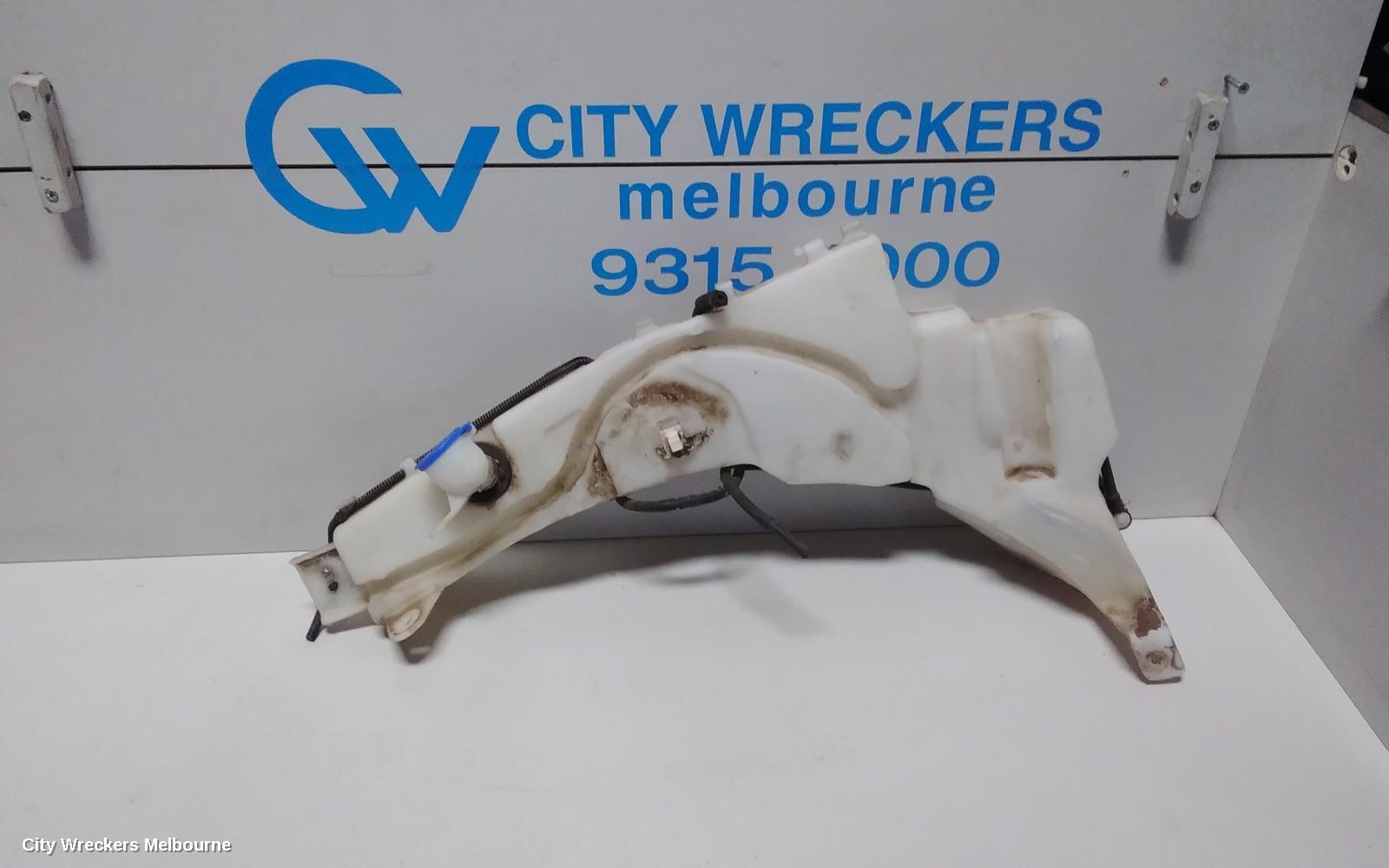 FORD FOCUS WASHER BOTTLE, LS-LV, 06/2005 - 07/2011