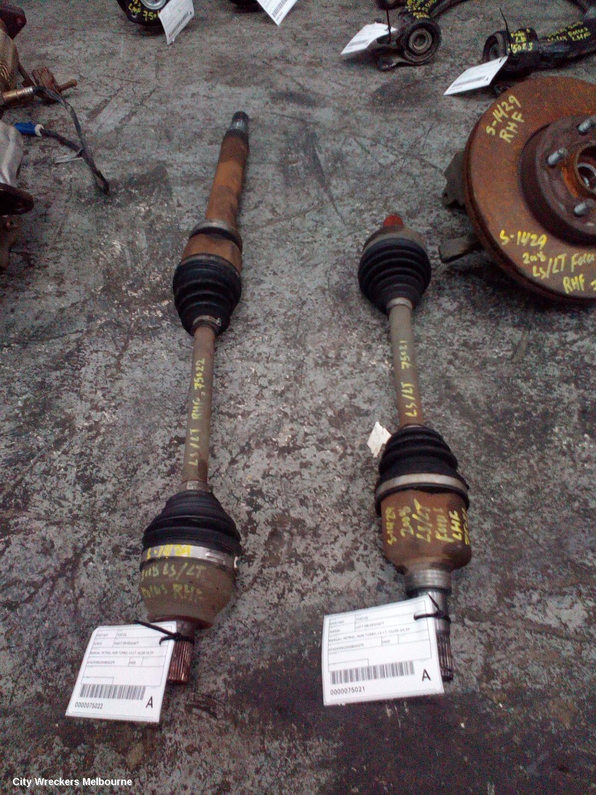 FORD FOCUS LEFT DRIVESHAFT, MANUAL, PETROL, NON TURBO, LS-LT, 06/2005 - 04/2009