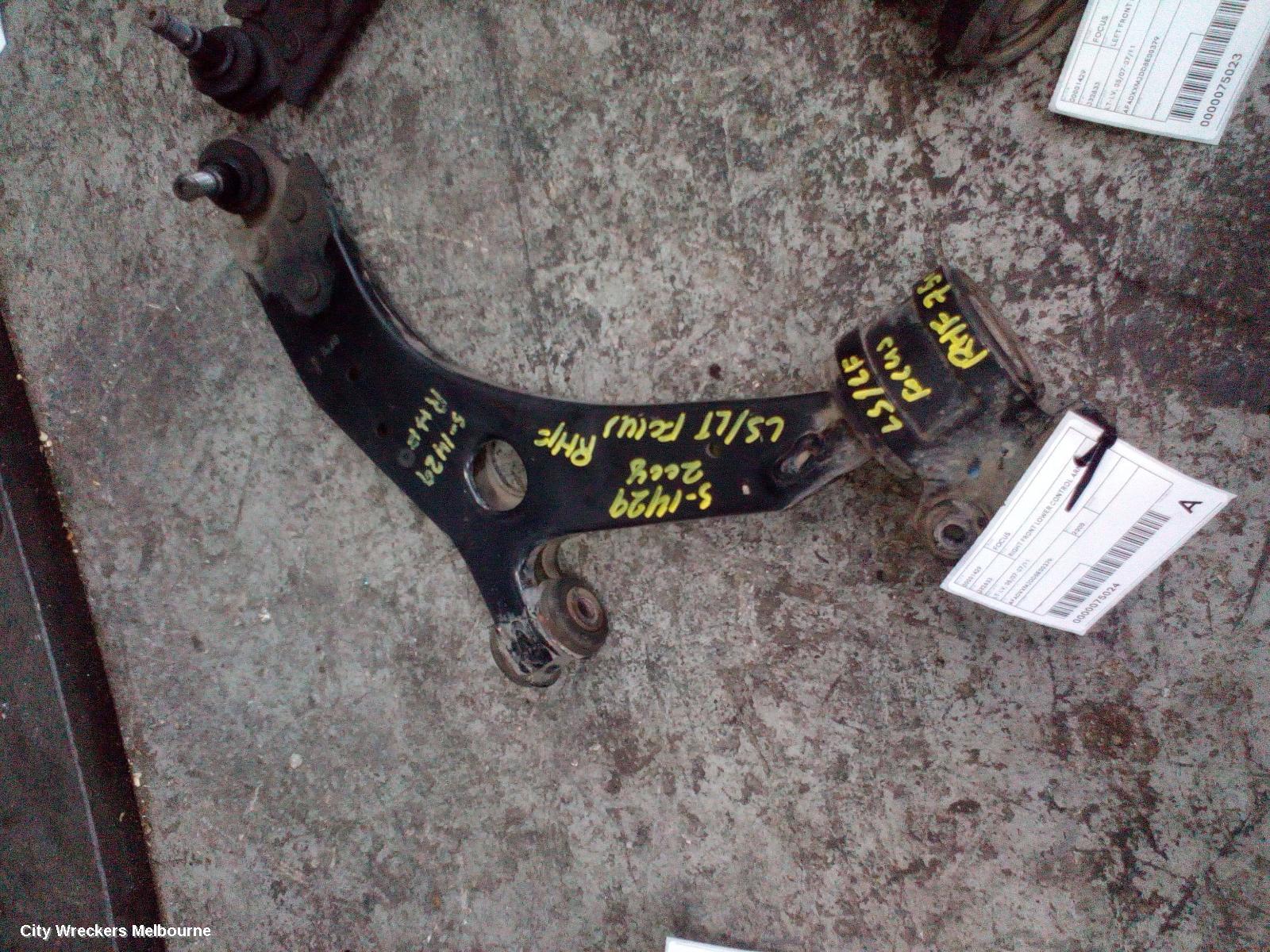 FORD FOCUS RIGHT FRONT LOWER CONTROL ARM, LT-LV, 05/2007 - 07/2011