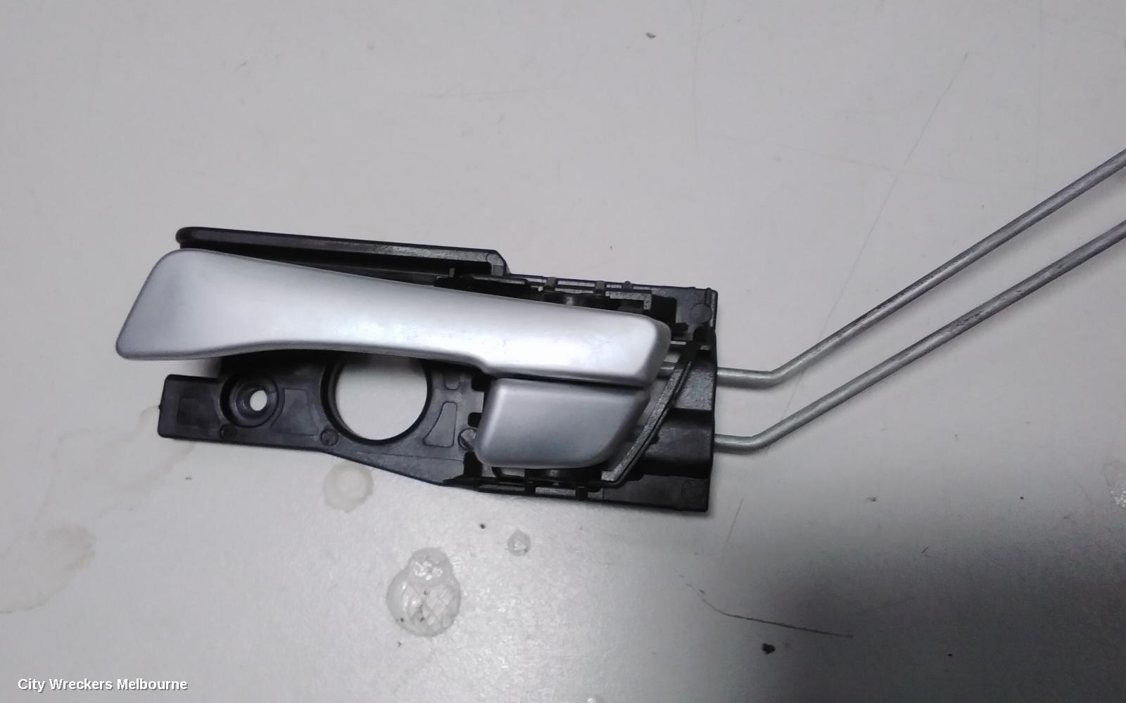 HYUNDAI ACCENT DOOR/BOOT/GATE LOCK, LEFT REAR DOOR LOCK, RB, NON KEYLESS ENTRY TYPE, 07/2011 - 12/2019