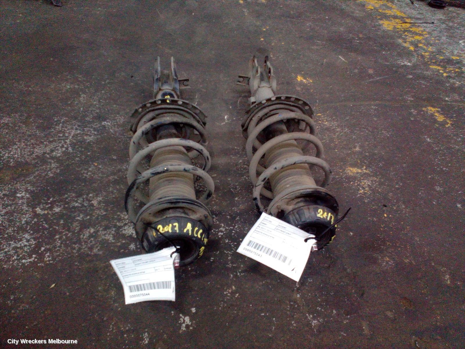 HYUNDAI ACCENT LEFT FRONT STRUT, RB, 05/2011 - 12/2019