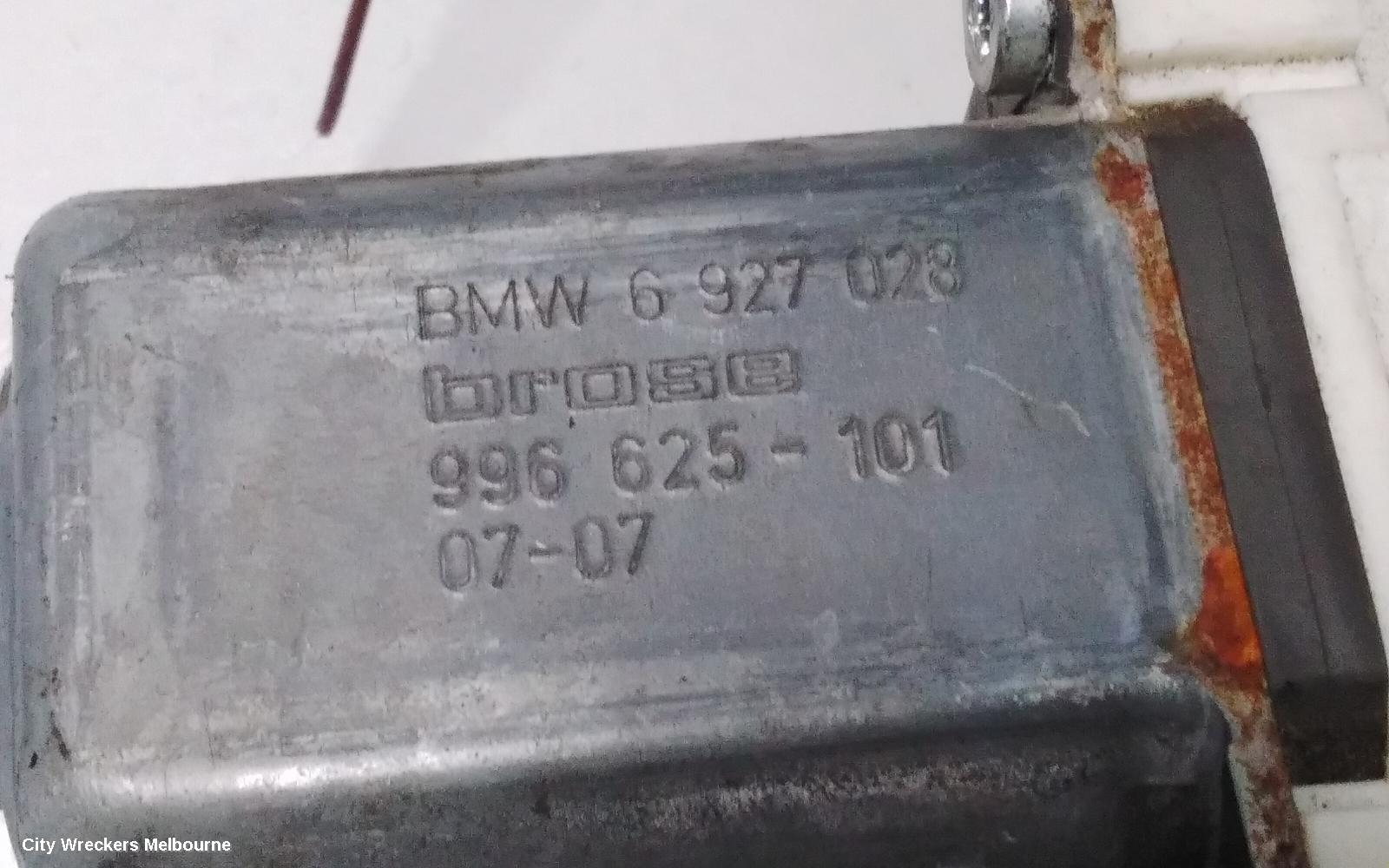 BMW 3 SERIES RIGHT FRONT WINDOW REG/MOTOR, E90, SEDAN, 03/2005 - 01/2012