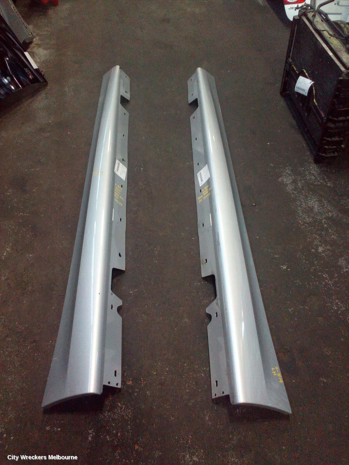 BMW 3 SERIES SIDE STEP/SKIRT, E90, SEDAN, RH SIDE, STANDARD, 09/2008 - 01/2012