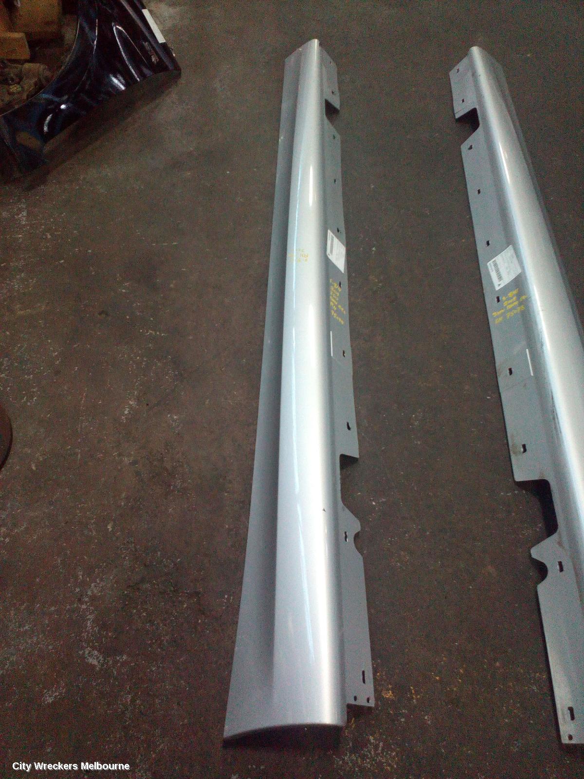 BMW 3 SERIES SIDE STEP/SKIRT, E90, SEDAN, RH SIDE, STANDARD, 09/2008 - 01/2012