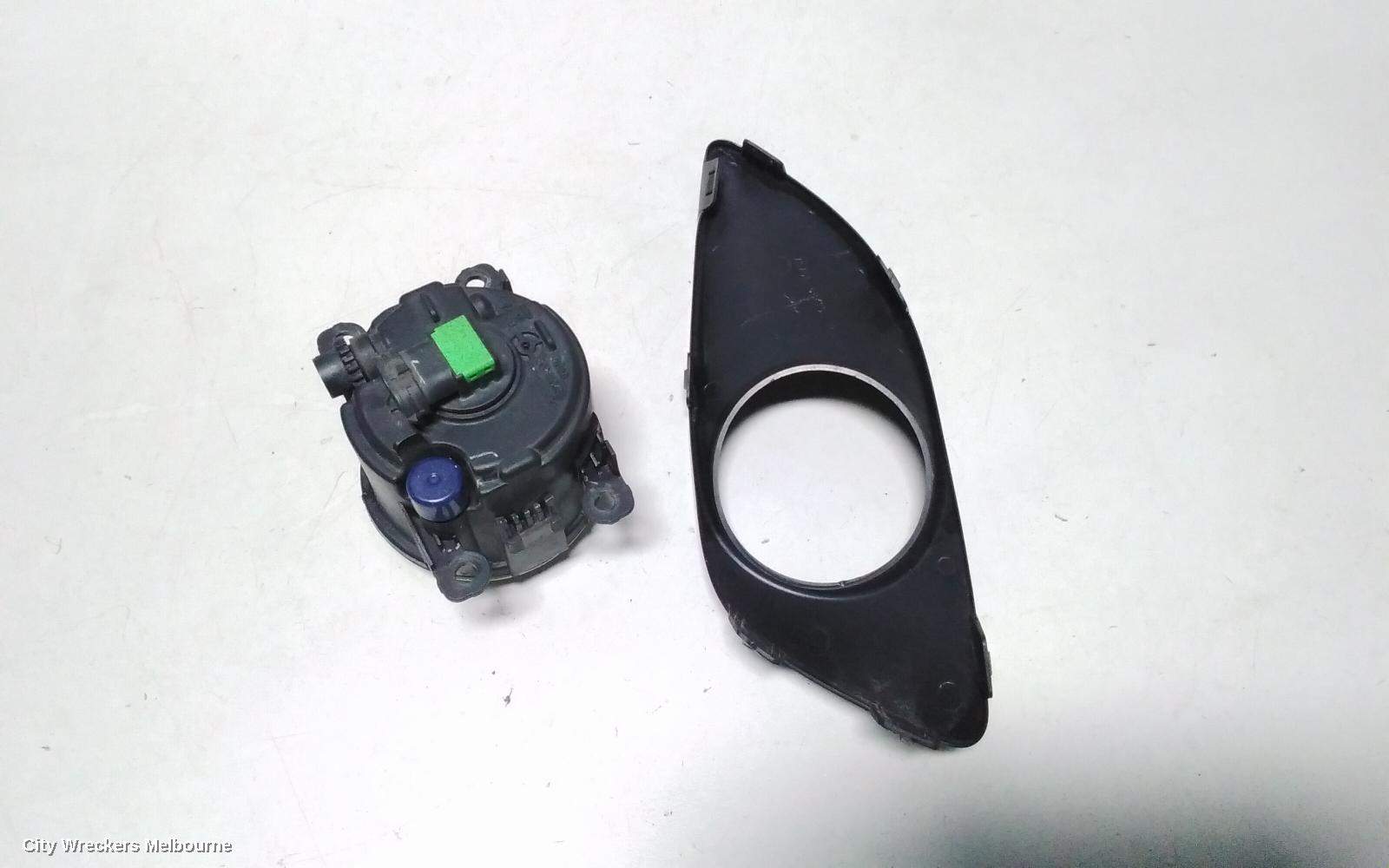 SUZUKI ALTO RIGHT INDICATOR/FOG/SIDE, BUMPER FOGLAMP, GF, 07/2009 - 12/2014
