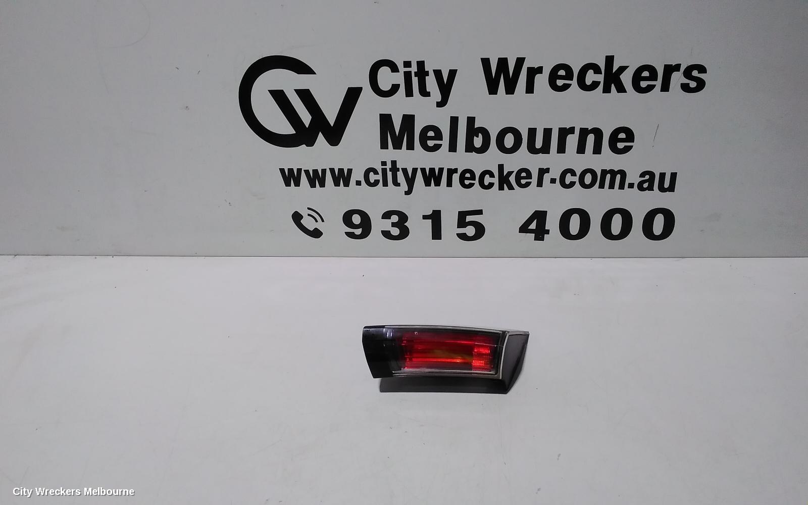 HONDA CIVIC REAR GARNISH, TAILGATE LAMP (RH SIDE), 10TH GEN, HATCH, 02/2017 ONWARDS