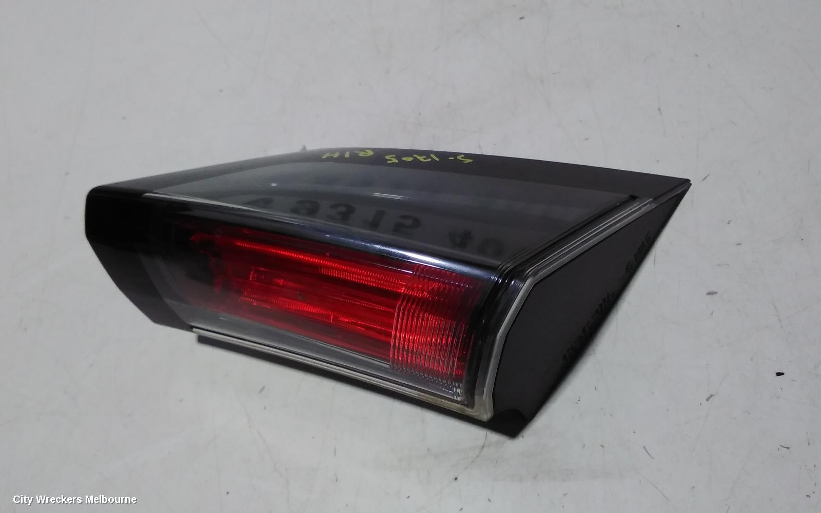 HONDA CIVIC REAR GARNISH, TAILGATE LAMP (RH SIDE), 10TH GEN, HATCH, 02/2017 ONWARDS