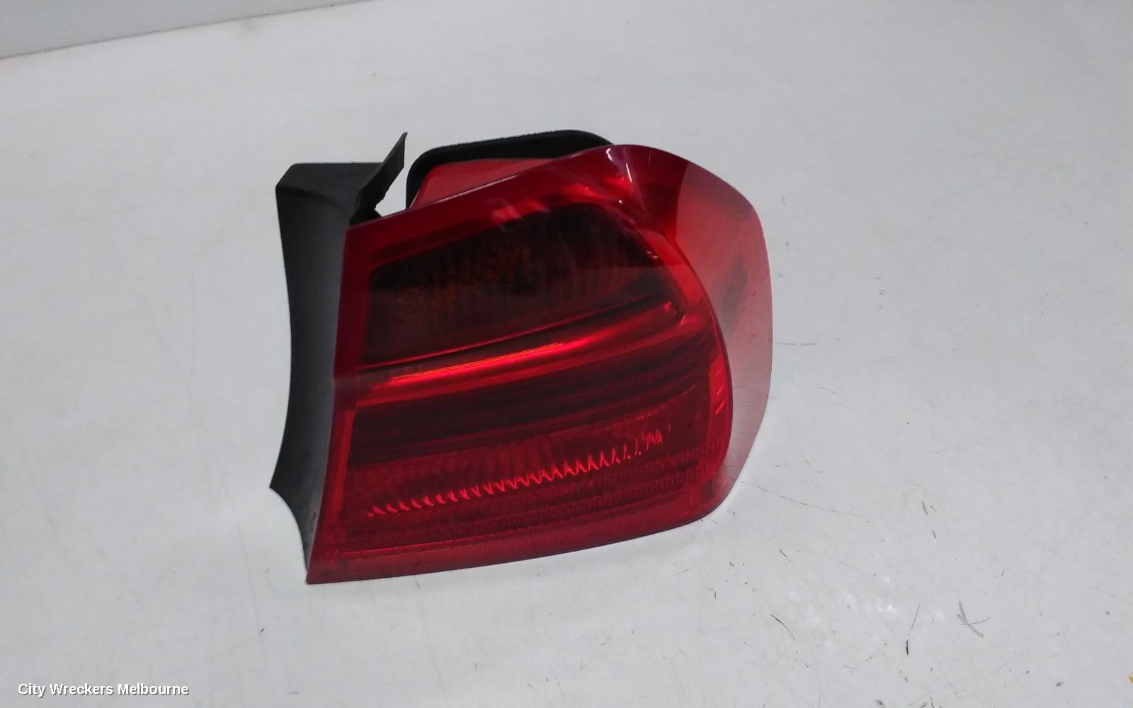 BMW 3 SERIES RIGHT TAILLIGHT, E90, SEDAN, NON LED TYPE, 03/2005 - 10/2008
