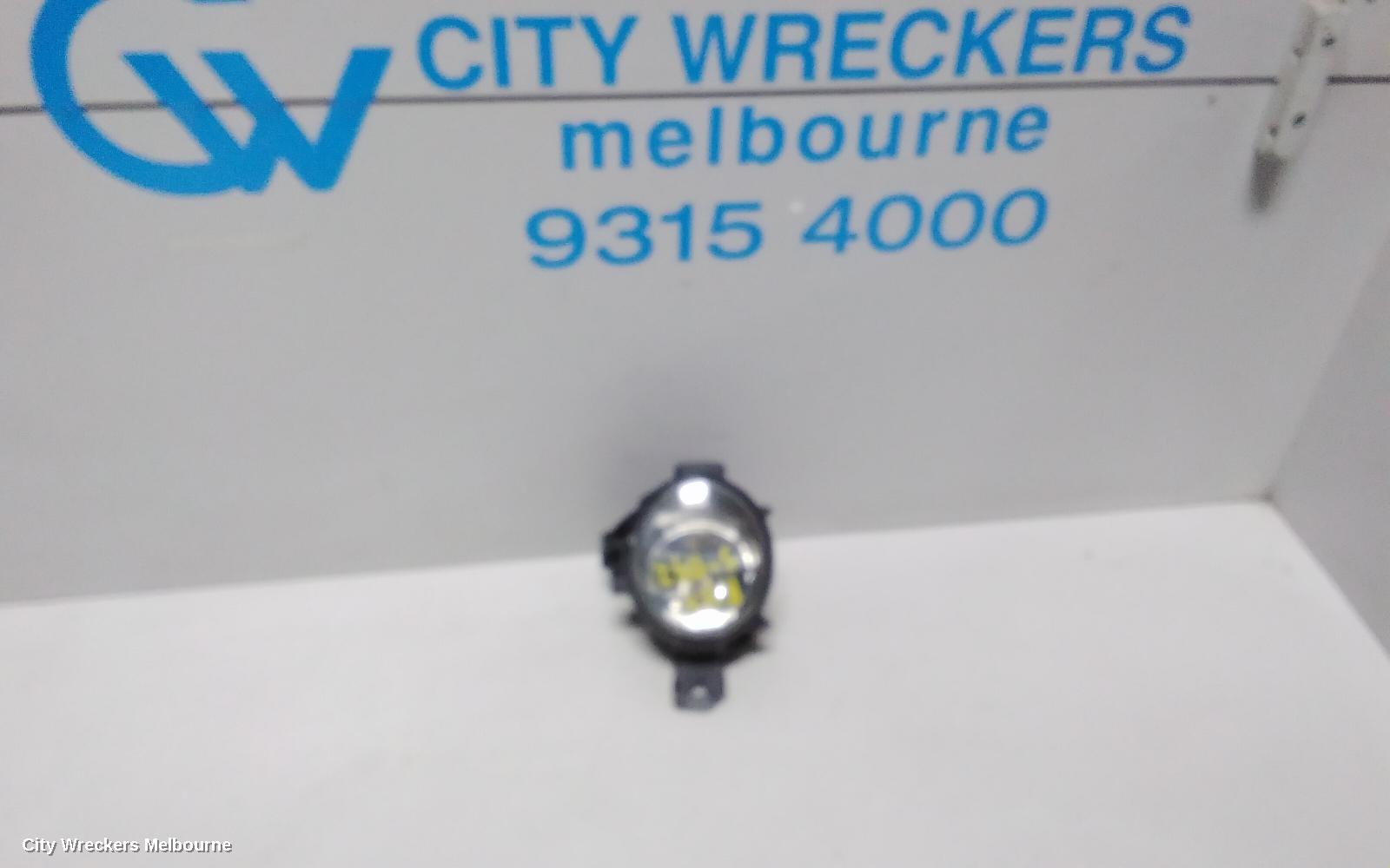 BMW 1 SERIES RIGHT INDICATOR/FOG/SIDE, BUMPER FOGLAMP, E82/E87/E88, COUPE/HATCH/CABRIO, OVAL TYPE, 10/2004 - 09/2013