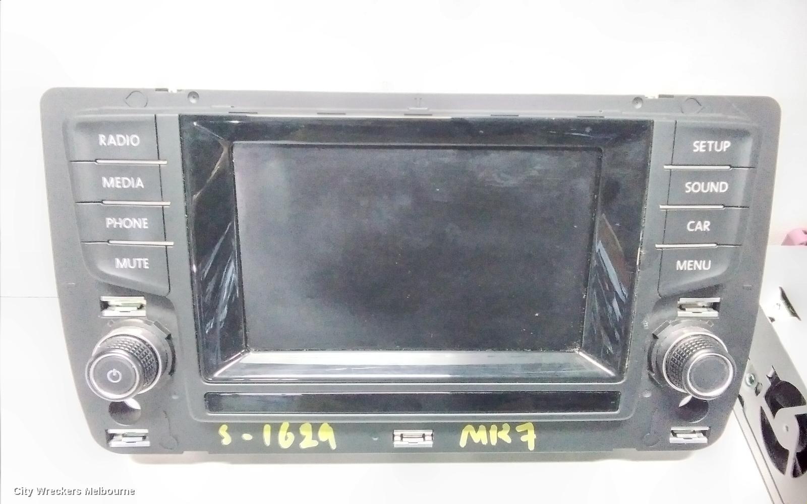 VOLKSWAGEN GOLF RADIO/CD/DVD/SAT/TV, DISPLAY SCREEN, 6.5IN, NON SAT NAV TYPE, GEN 7, 03/2013 - 03/2017