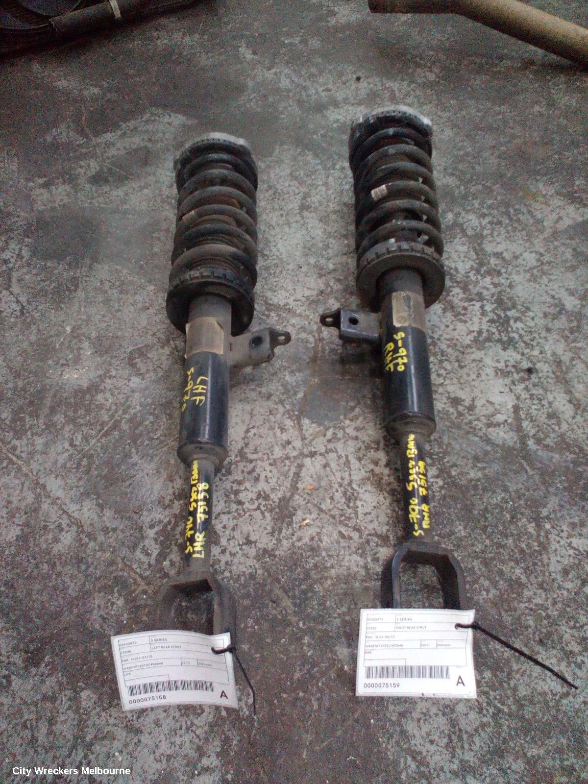 BMW 5 SERIES RIGHT REAR STRUT, F10/F11, STANDARD TYPE, 520D/530I/520I/528I/535I/535D, 02/2010 - 06/2013