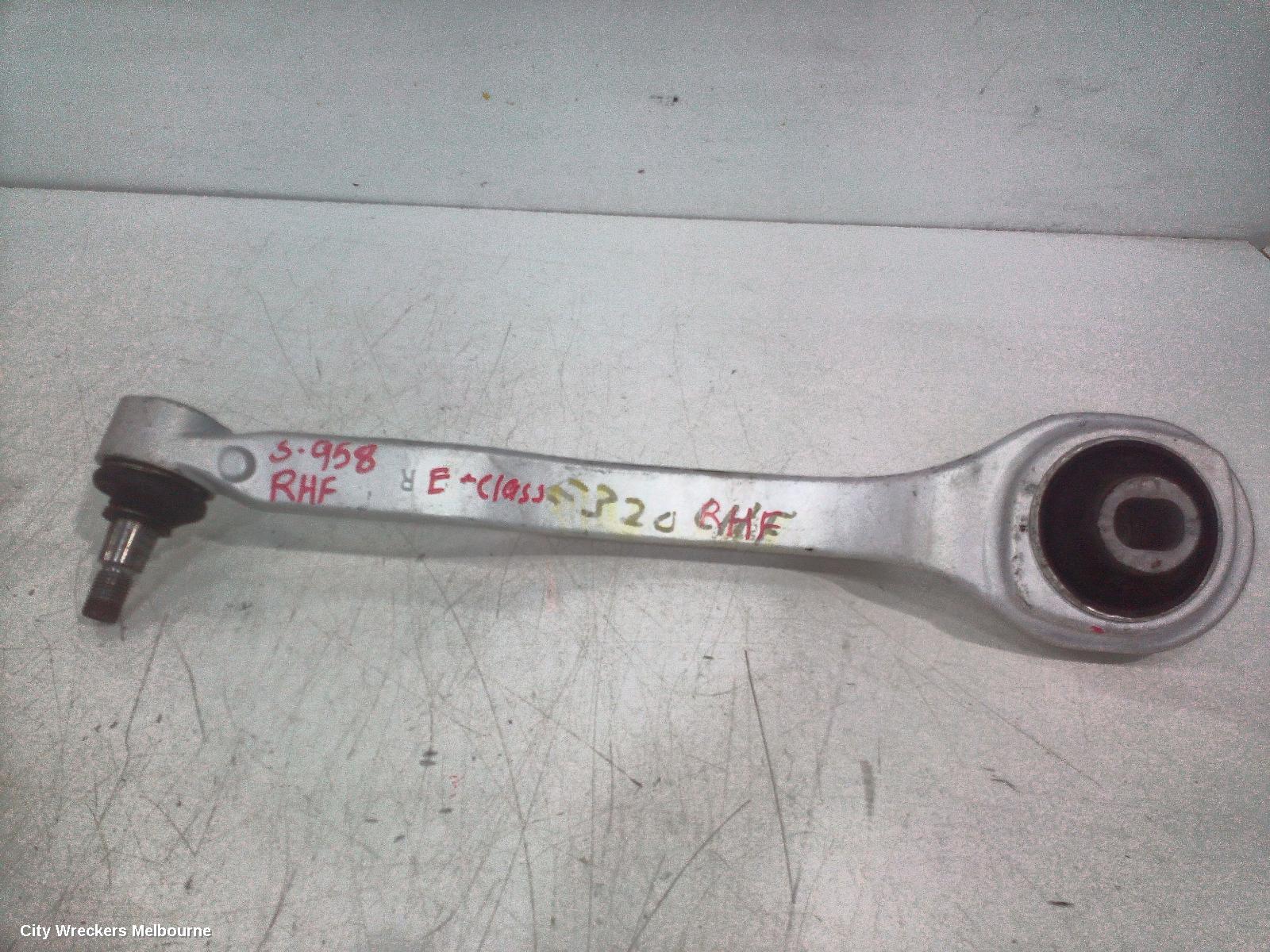 MERCEDES E CLASS RIGHT FRONT LOWER CONTROL ARM, W211, 08/2002 - 08/2009