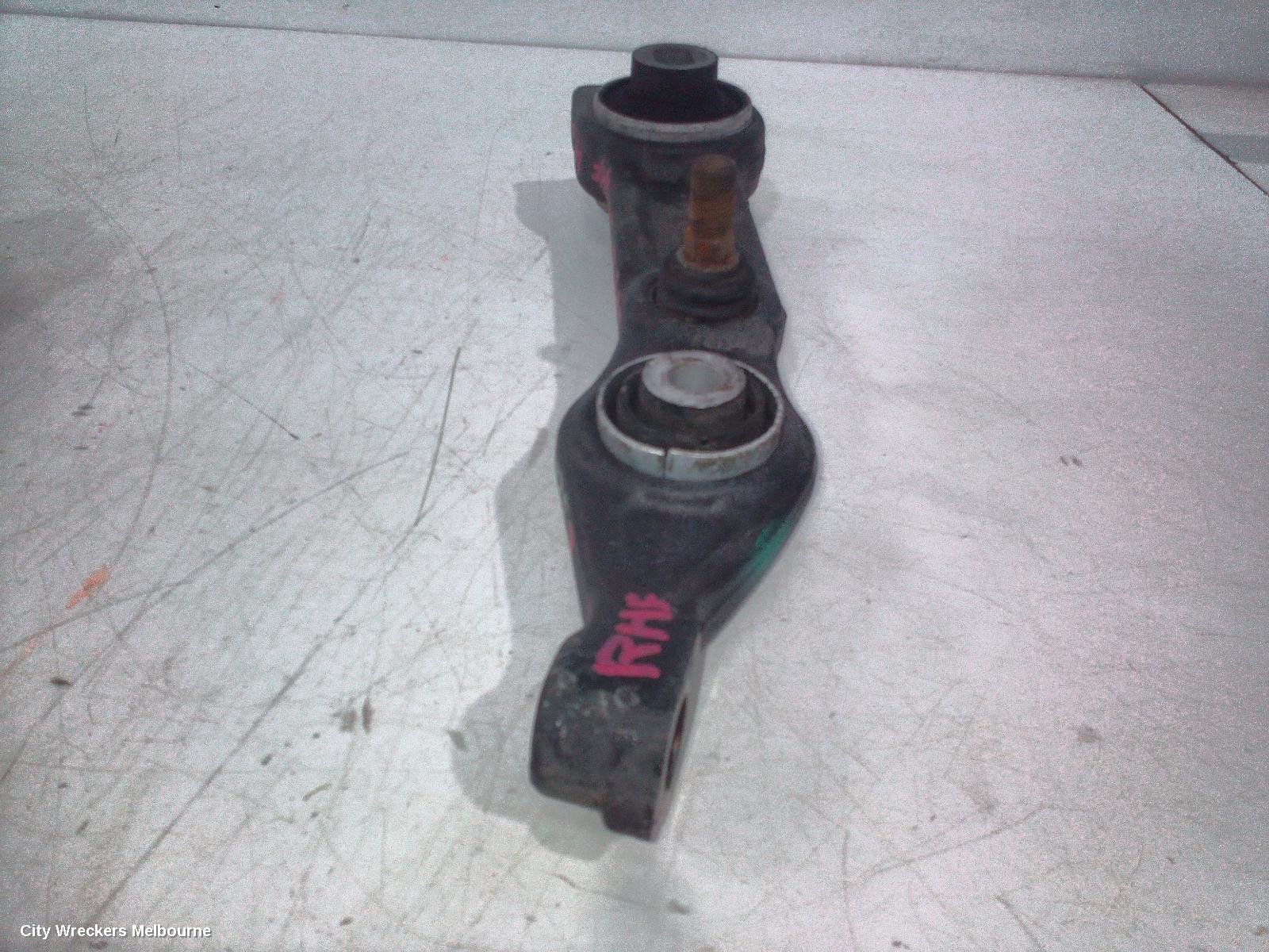 MERCEDES E CLASS RIGHT FRONT LOWER CONTROL ARM, W211, 08/2002 - 08/2009