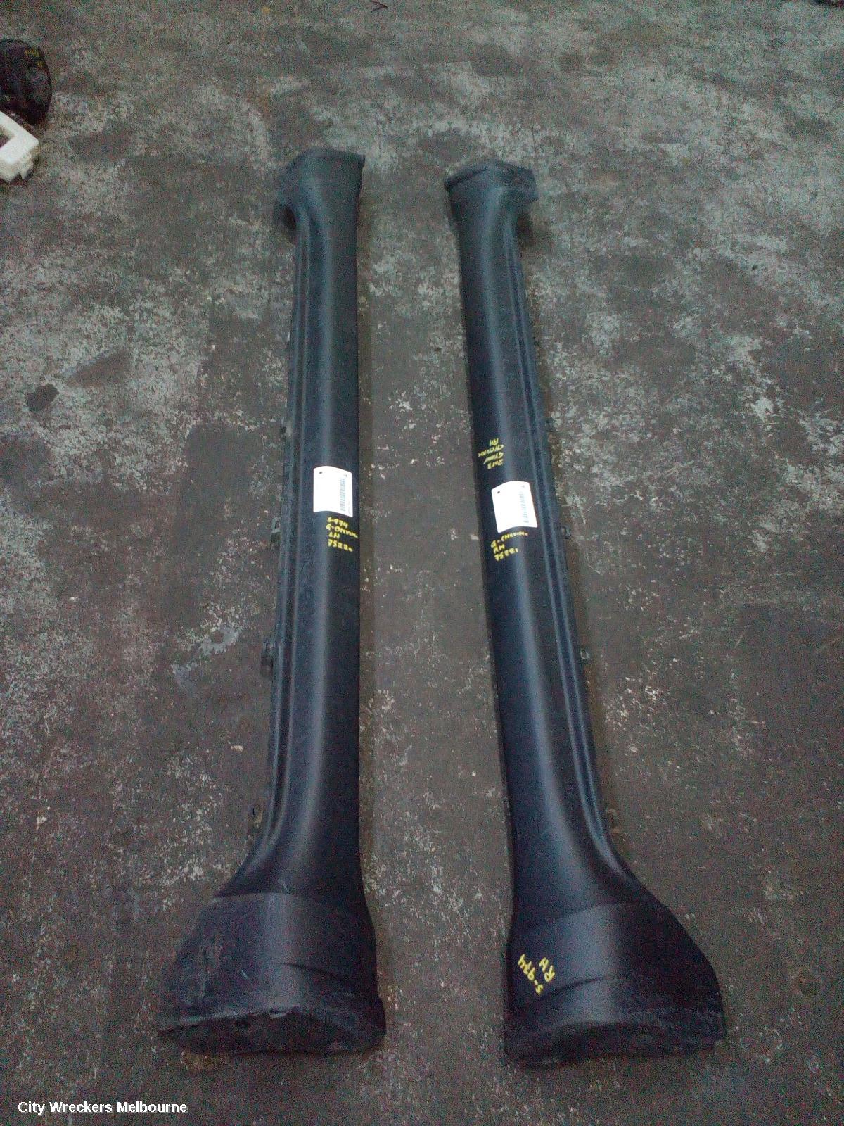 JEEP GRANDCHEROKEE SIDE STEP/SKIRT, WK, SIDE SKIRT, LH SIDE, 10/2010 ONWARDS