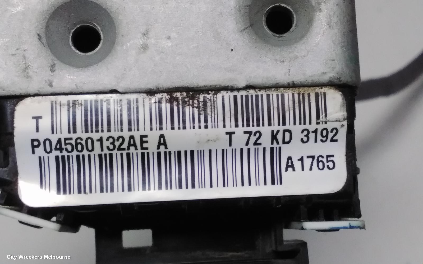 JEEP GRANDCHEROKEE DOOR/BOOT/GATE LOCK, RIGHT FRONT DOOR LOCK, WK, 10/2010 ONWARDS