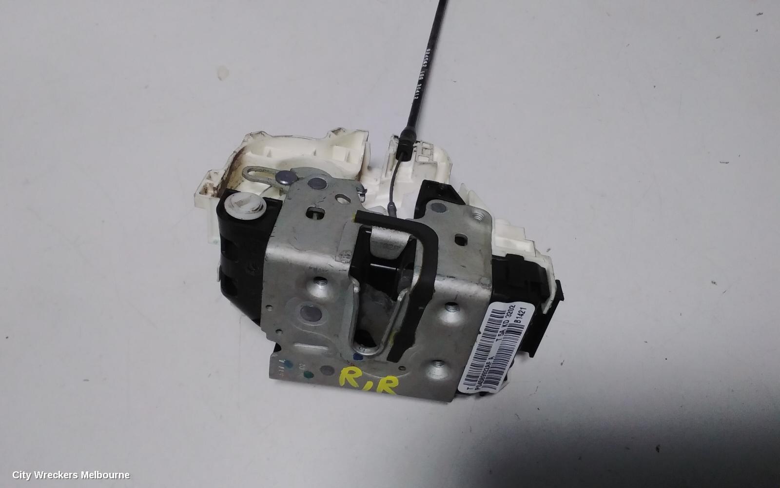 JEEP GRANDCHEROKEE DOOR/BOOT/GATE LOCK, RIGHT REAR DOOR LOCK, WK, 10/2010 ONWARDS