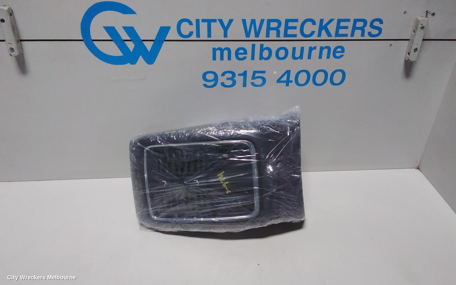 JEEP GRANDCHEROKEE CONSOLE, CONSOLE LID ONLY, 8 SPEED, LEATHER, BLACK STITCH, WK, 04/2013 ONWARDS