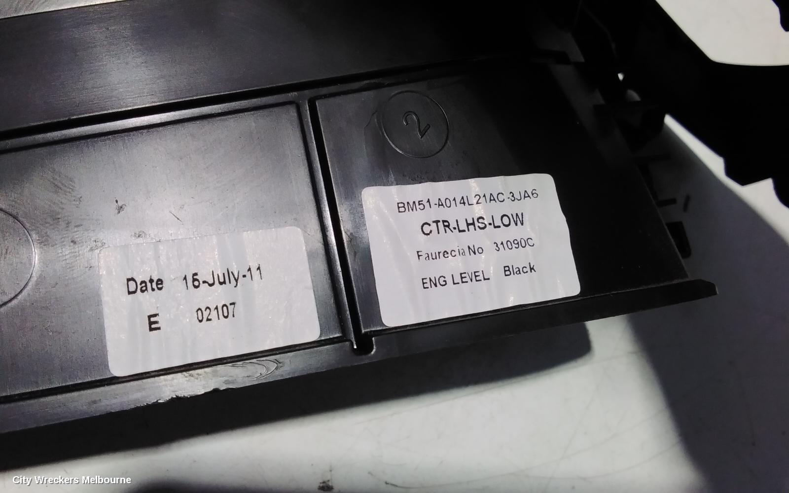 FORD FOCUS RADIO/CD/DVD/SAT/TV, HEAD UNIT (FORD AUDIO SYSTEM), LW, 05/2011 - 08/2015