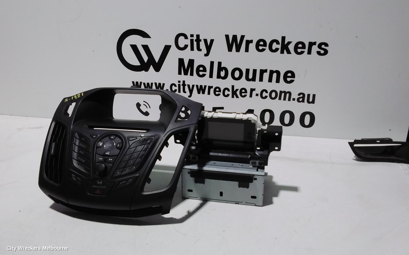 FORD FOCUS RADIO/CD/DVD/SAT/TV, HEAD UNIT (FORD AUDIO SYSTEM), LW, 05/2011 - 08/2015