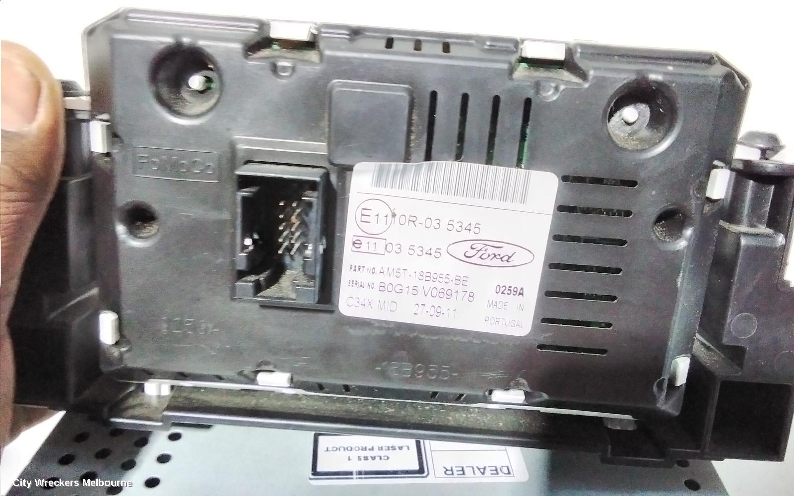FORD FOCUS RADIO/CD/DVD/SAT/TV, HEAD UNIT (FORD AUDIO SYSTEM), LW, 05/2011 - 08/2015
