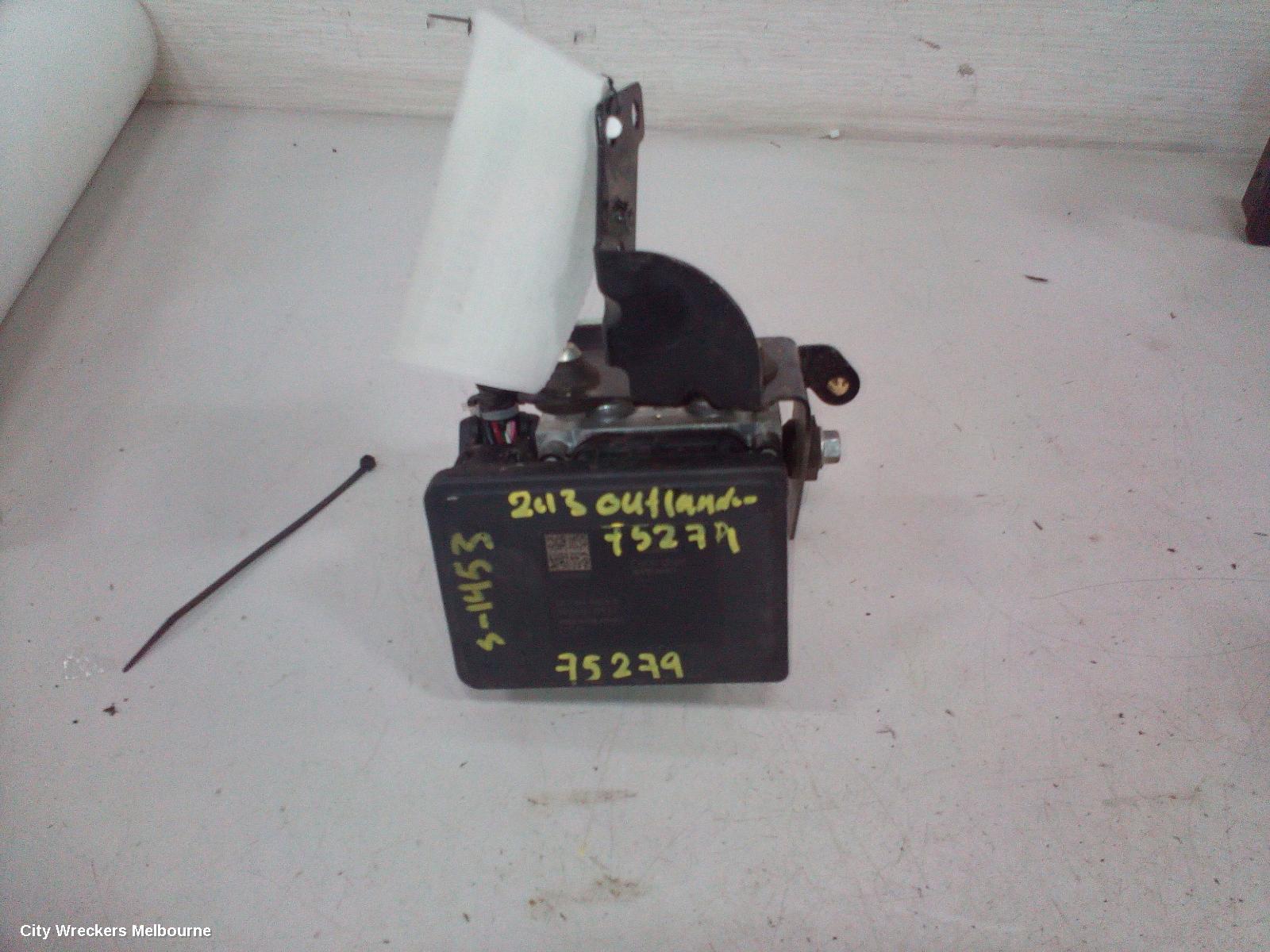 MITSUBISHI OUTLANDER ABS PUMP/MODULATOR, ZJ, P/N 4670A756, 10/2012 - 03/2015