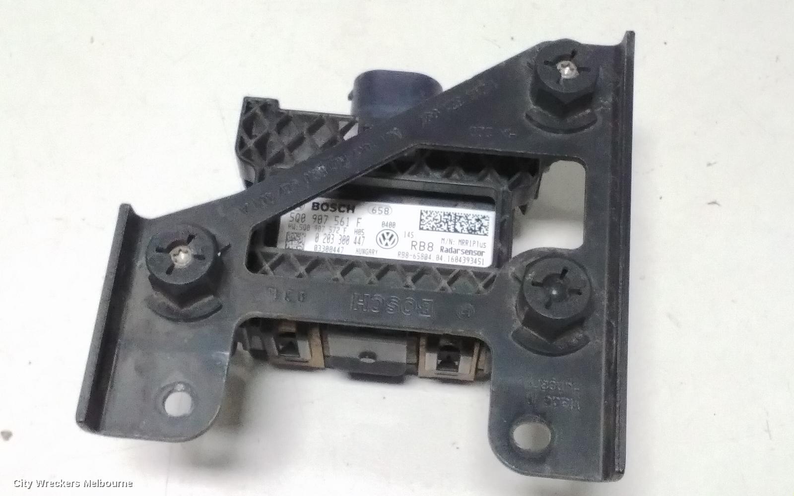 VOLKSWAGEN POLO, 6R, 05/2010 - 09/2017, (SEE NOTES) 5Q0 907 561 F -- RADAR CRUISE SENSOR -- CONTROL UNIT WITH SOFTWARE FOR DISTANCE REGULATION AND RADAR SENSOR: 75288