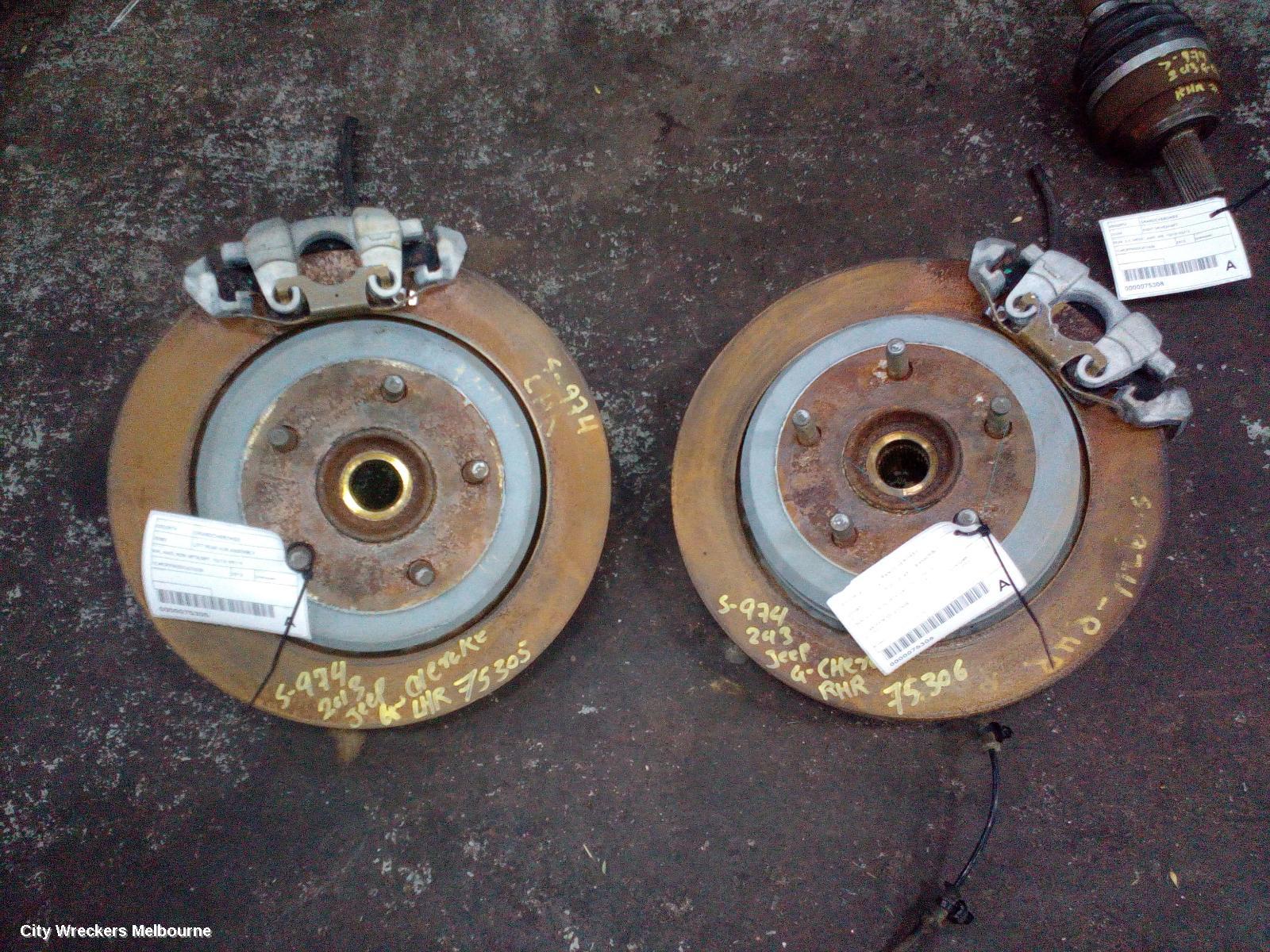 JEEP GRANDCHEROKEE LEFT REAR HUB ASSEMBLY, WK, 4WD, NON SRT8/SRT, 10/2010 - 09/2016