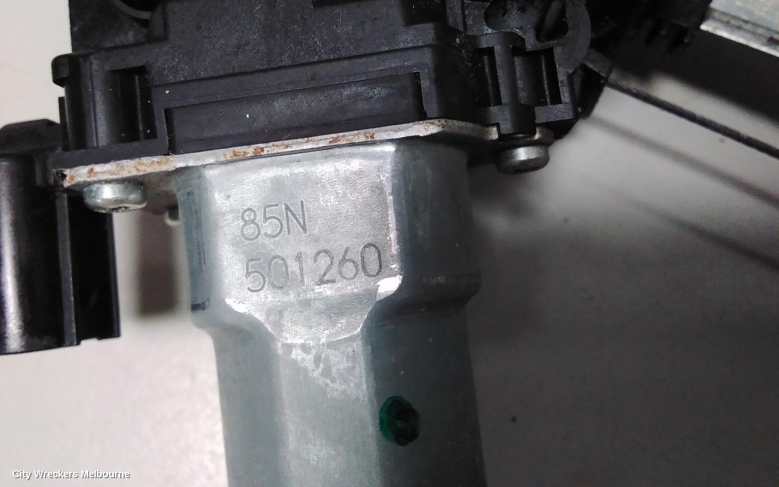 HONDA HRV RIGHT FRONT WINDOW REG/MOTOR, RU, 12/2014 - 10/2021
