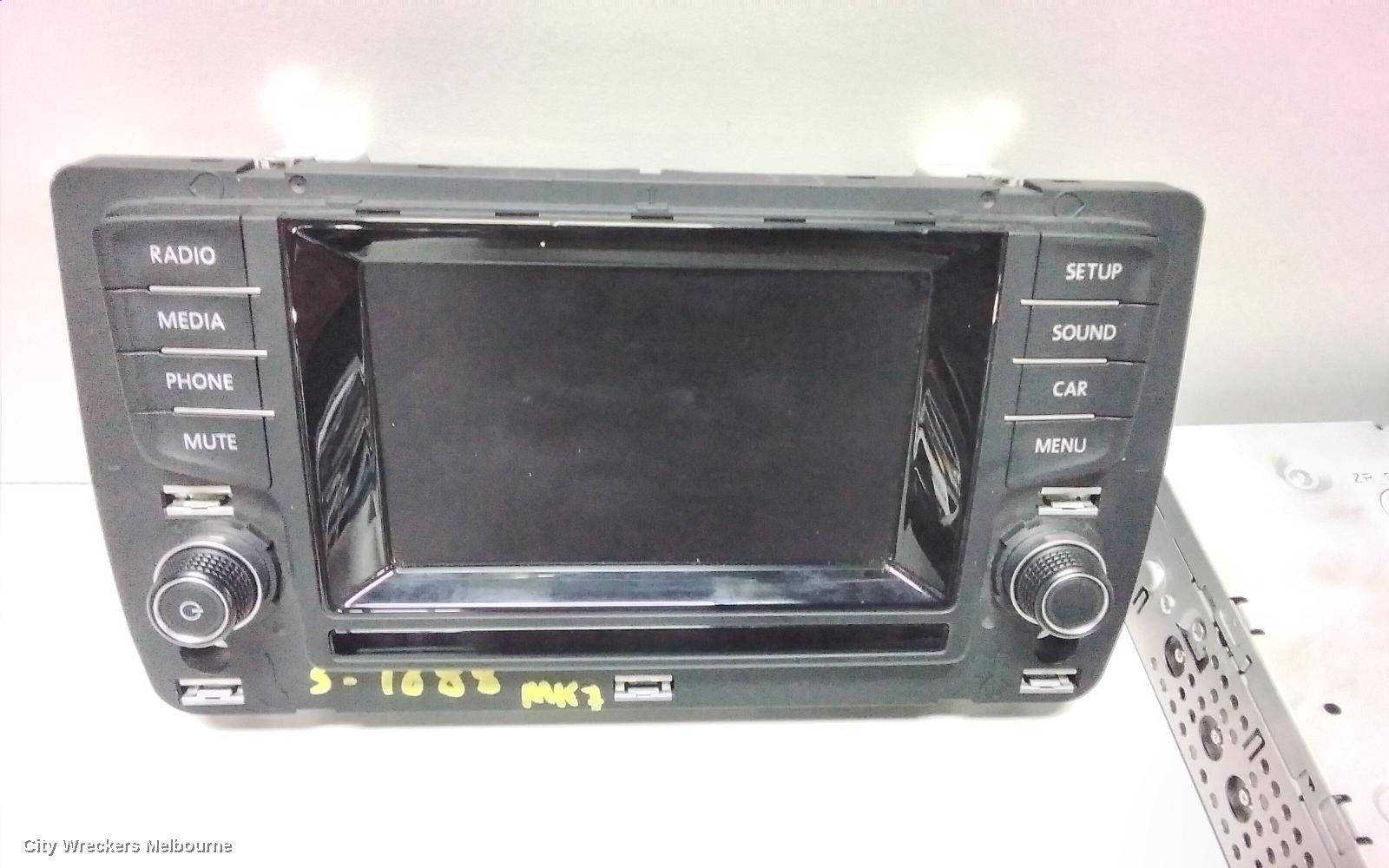 VOLKSWAGEN GOLF RADIO/CD/DVD/SAT/TV, DISPLAY SCREEN, 6.5IN, NON SAT NAV TYPE, GEN 7, 03/2013 - 03/2017